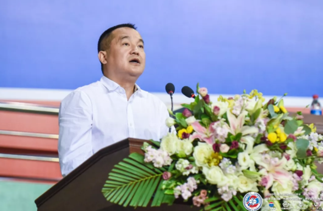 “老牌四大名白酒杯”男子籃球邀請(qǐng)賽瀘州開賽，以運(yùn)動(dòng)精神助推中國(guó)白酒高質(zhì)量發(fā)展